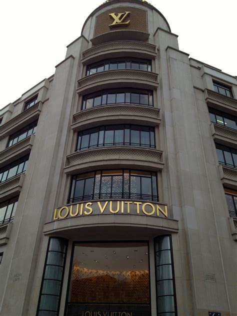 what to buy in paris louis vuitton|buy louis vuitton in paris.